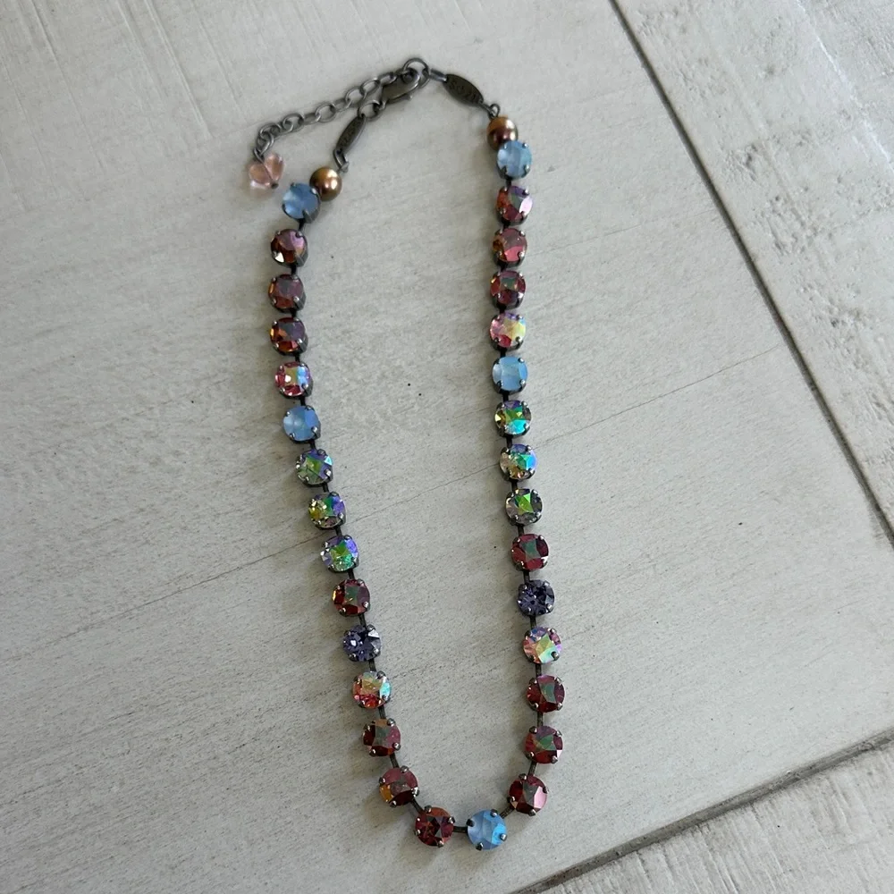Sabika fun size multicolor choker - Picture 1 of 4